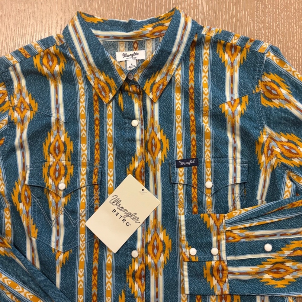 Lee Womens Large Southwestern Aztec Western Snap Front Shirt Blue Gold NWT